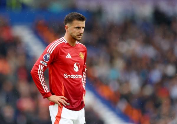 曼聯(lián)最水7號(hào)??芒特6420萬(wàn)加盟1年半1球1助，首發(fā)踢13分鐘又傷了