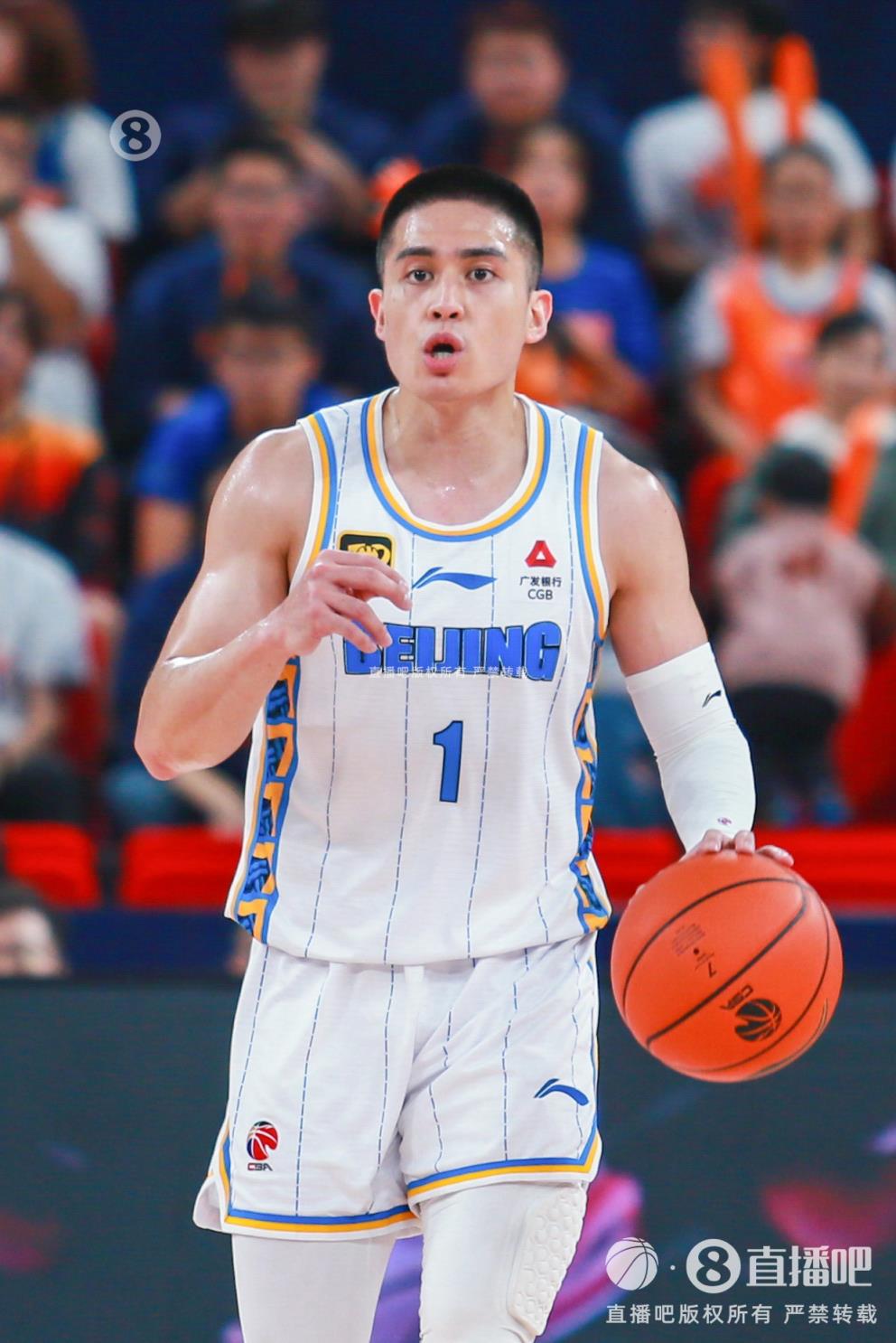 第四節(jié)先生！陳盈駿9中3得11分2板9助&11分全部為第四節(jié)所得！